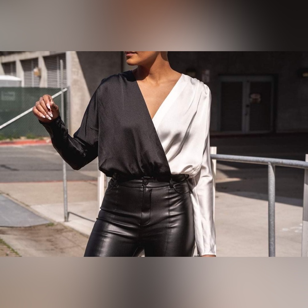 Colorblock Bodysuit - Picture 4 of 4